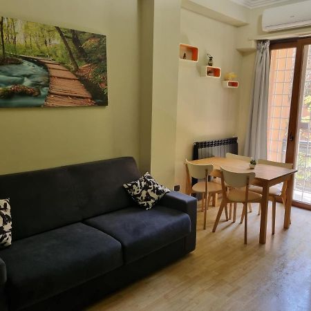 Red Rose Bed & Breakfast โรม ภายนอก รูปภาพ